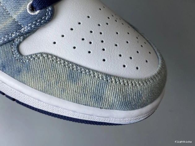 Air Washed Low CZ8455-100 Denim 1 Jordan 0718